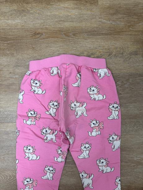 Mačičkové tepláky h&m disney, h&m,140