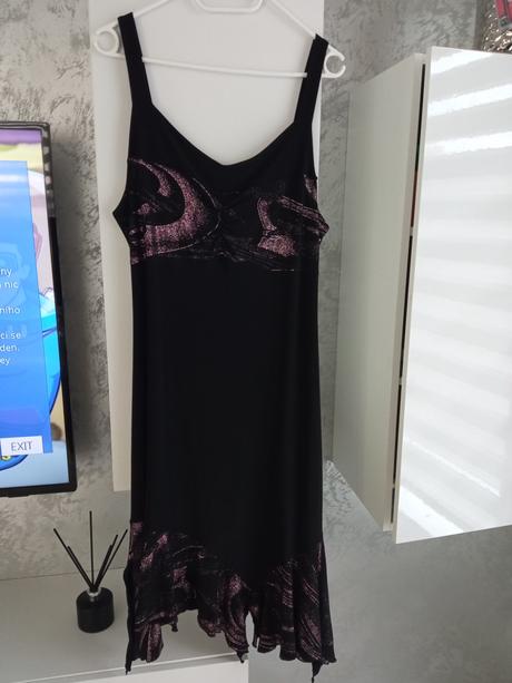 Šaty s bolerkom, 46