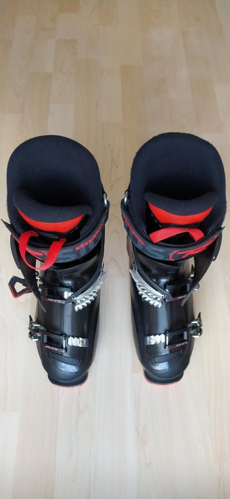 Predám lyže, lyžiarky a palice, rossignol,28