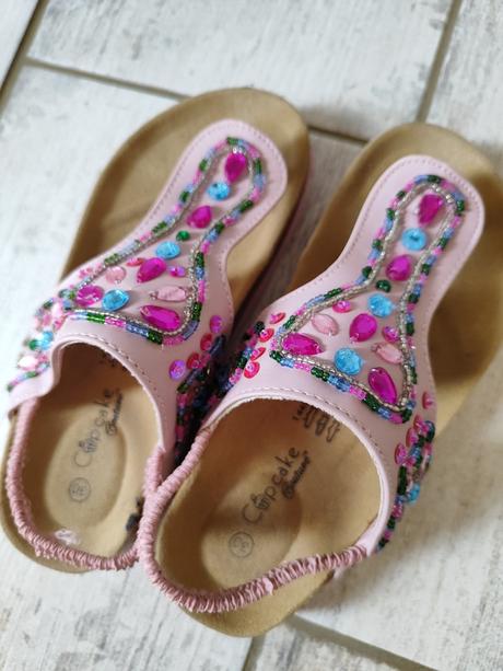 Sandálky, cupcake,30