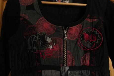 Desigual krasne,lezerne,pohodlne super saty vel. m, desigual,m