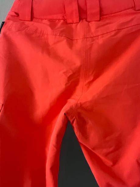 Výrazny komplet na svah, alpine pro,146