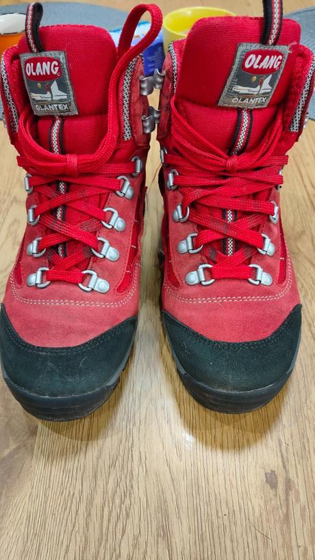 Olang dievčenské, olang,37