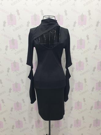 Čierne šaty s výrezmi s/m, s