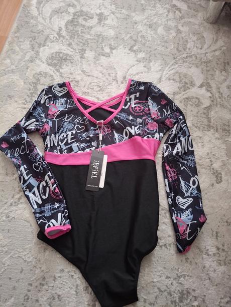 Gymnastiky ubor, 134