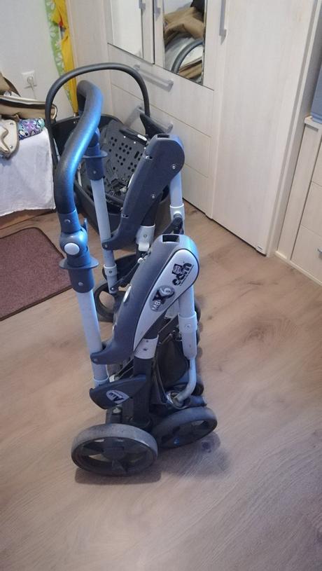 3 kombinácia kočik zn. cam, cam,cam mb x6