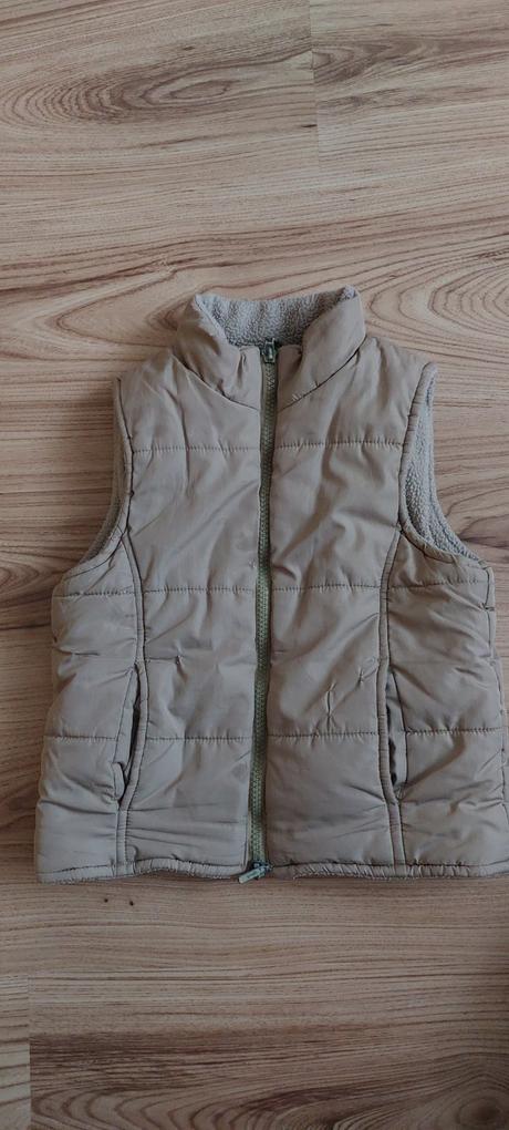 Zateplená vestička, 104