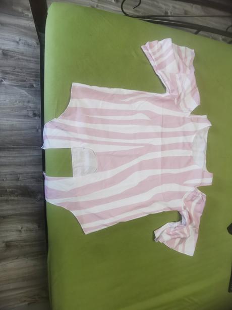 Blúzka na zaväzovanie, m