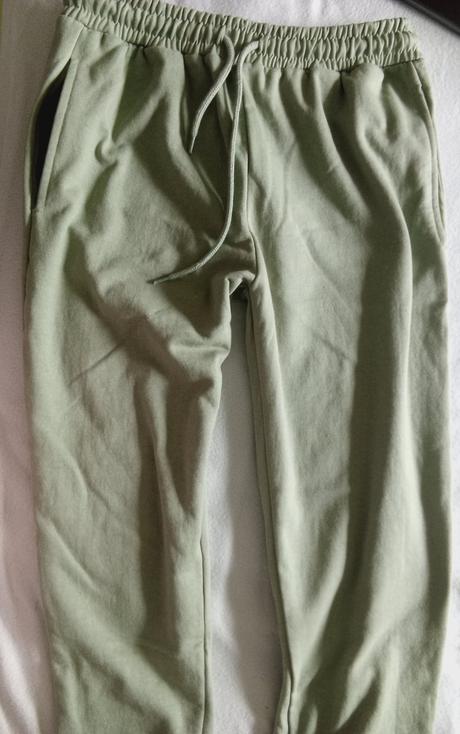 Teplejšie tepláky s vačkami patentom s/l, m