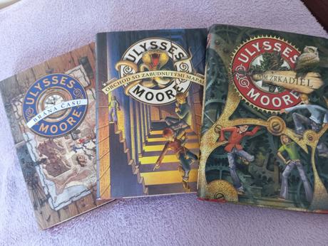 Brána času, ulysses moore, 