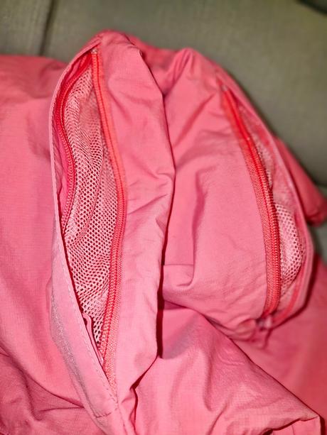 Perfektna stylova lyziarska suprava pre slecnu v.s, authority,s