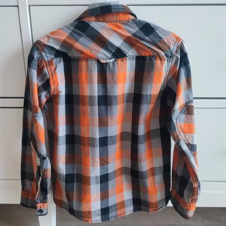 Košeľa, reporter,134