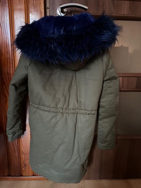 Predam zimnu vetrovku, m