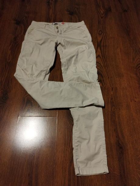 Nohavice, bershka,36
