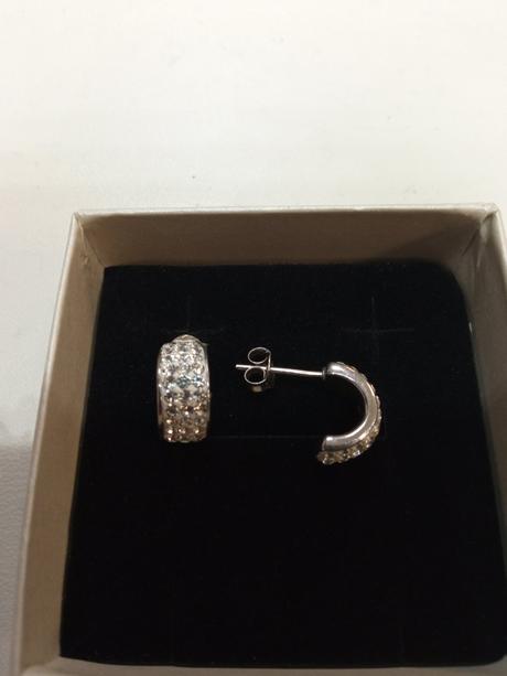 Strieborné náušnice, 