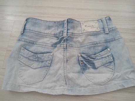 Predám riflové suknicku, 28