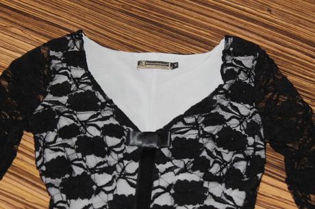 Spoločenské šaty rinascimento v. m, m