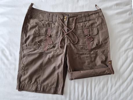 26sa_authentic clothing company, authentic,40
