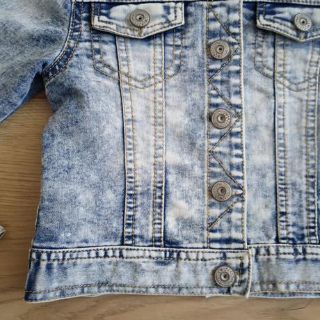 Štýlová riflová bunda s nášivkou na chrbte 104/110, 110