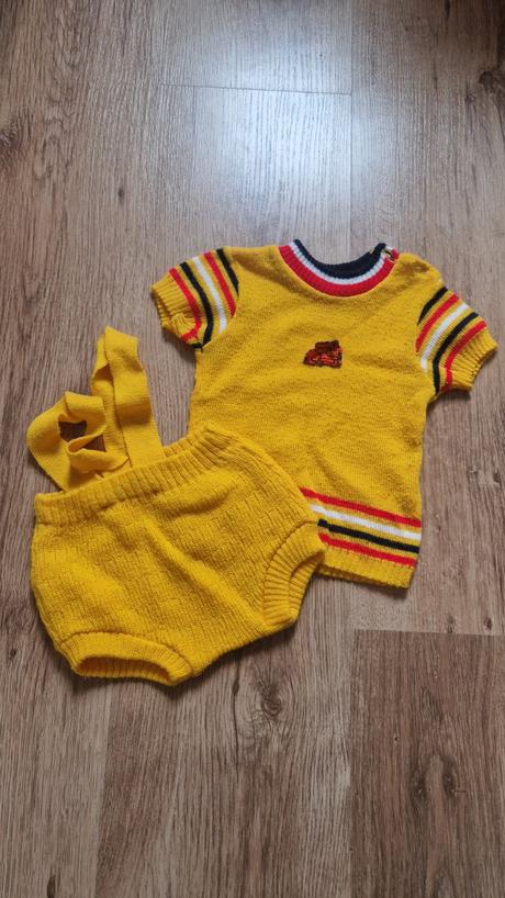 Retro set sortky + tricko, 68
