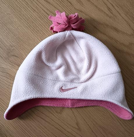 Čiapočka nike, nike,104