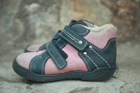 Členkové tenisky, 26