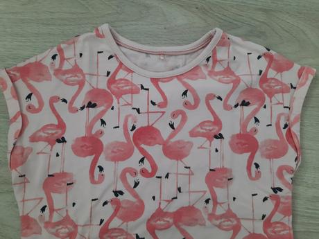 Tričko pelikán, 128