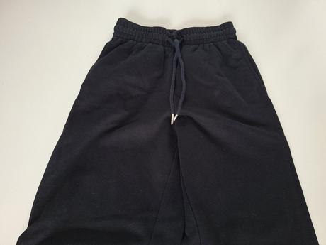 Čierne tepláky, h&m,xs