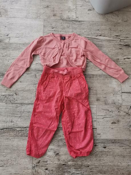 Svetrík+trištvrťáky, 122–134