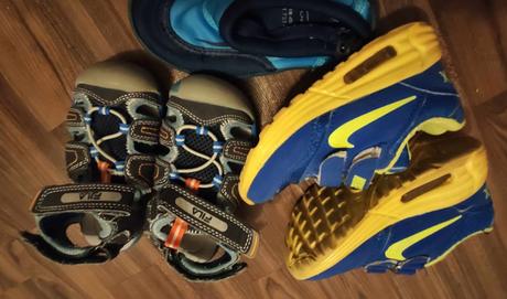 Rôzne letné topánočky, nike,24