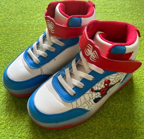 Blikajúce tenisky spiderman 25/26, primark,25