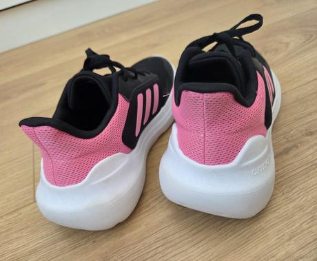 Tenisky, adidas,37