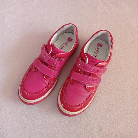 Duevcenske poltopanky vel.33, lasocki,33