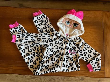 Teplé chlpaté pyžamko lol surprise 134/140, primark,134