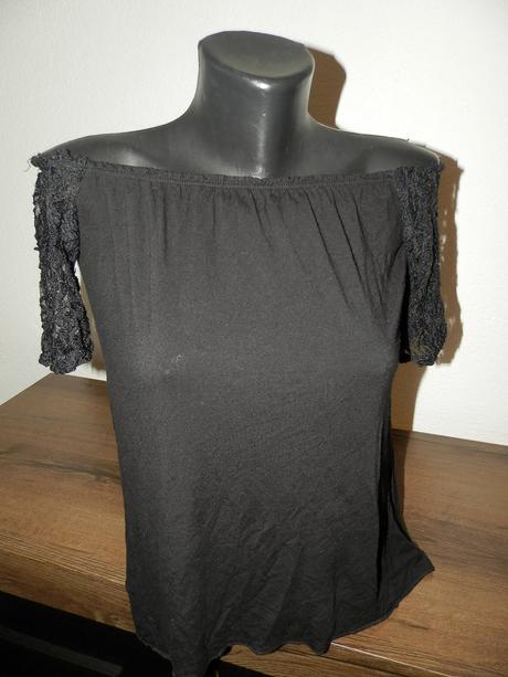 Bershka tielko s čipkou, bershka,xs