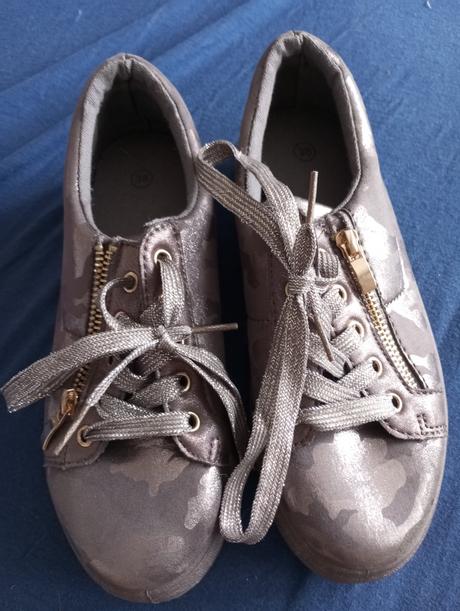 Maskacove tenisky, 36