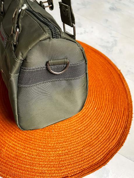 Taška na hyg./opaľovacie potreby/, 