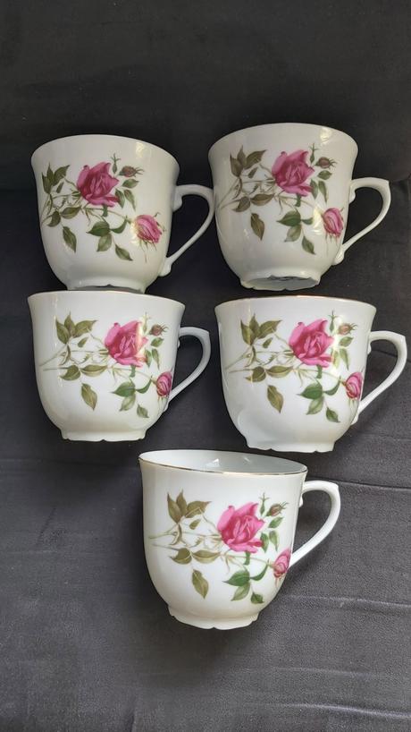 Retro porcelánová šálka made in czechoslovakia, 