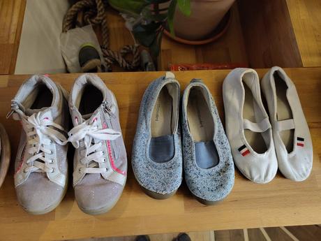 Papuce vertbaudet+ cvicky cena spolu, vertbaudet,33