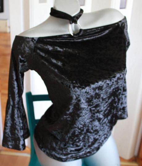 Gotik zamatova bluzka blind date, m