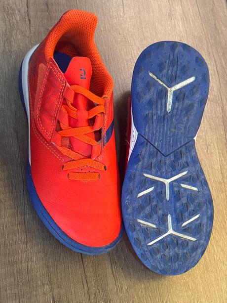 Topanky turfy kopačky, 30