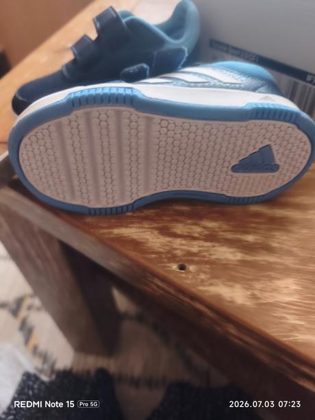 Adidas tenisky, adidas,22