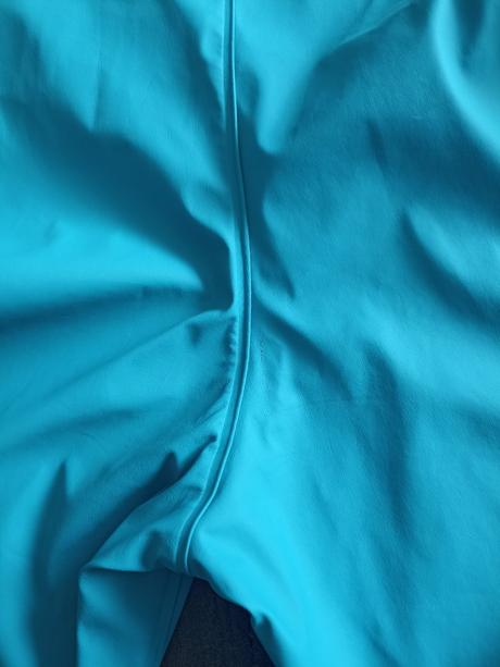 Nohavice do dažďa, lupilu,86