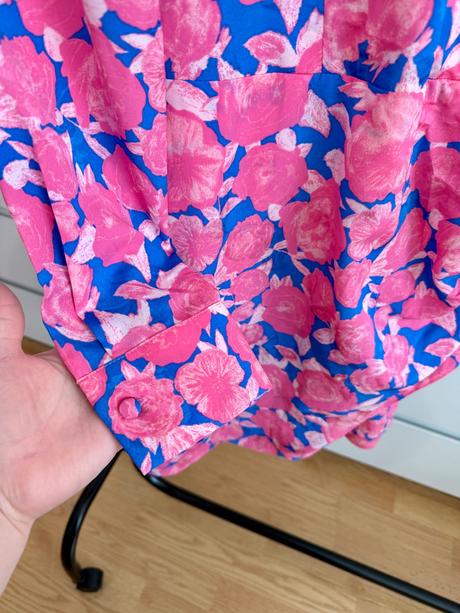 Luxusné crās copenhagen floral šaty, 36