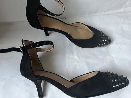 Zara topanky lodicky s ostnami / cvokmi vel 37, zara,37