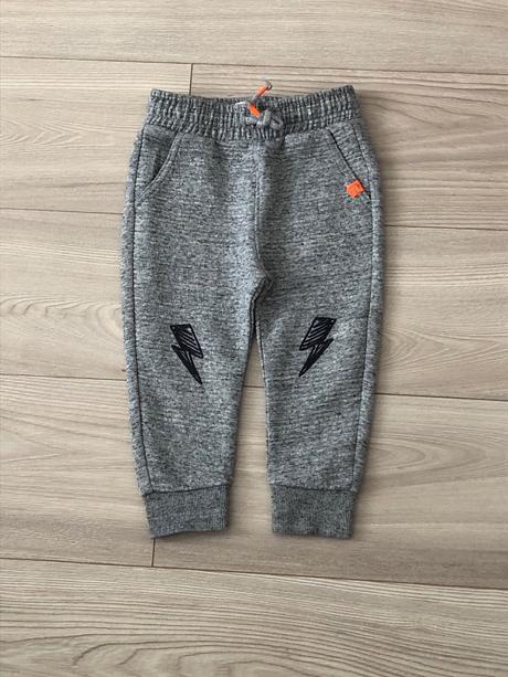 Zateplené tepláky, f&f,92