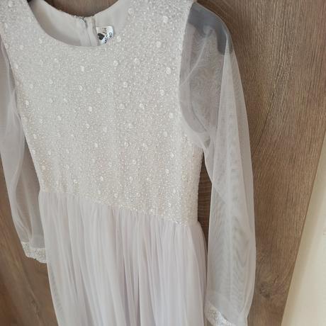 Šaty na prvé sväté prijímanie, 140