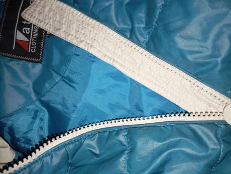 Zateplená vesta, 152