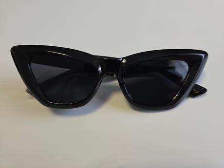 Damske cierne okuliare, 