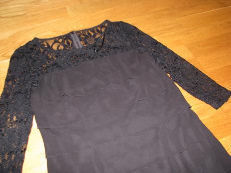 Koktail šaty zn. christian berg vel.34/super stav, 34